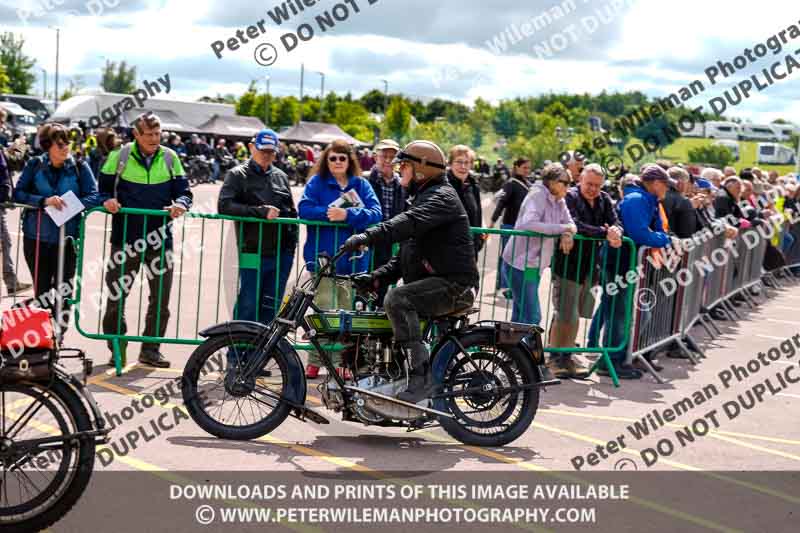 Vintage motorcycle club;eventdigitalimages;no limits trackdays;peter wileman photography;vintage motocycles;vmcc banbury run photographs